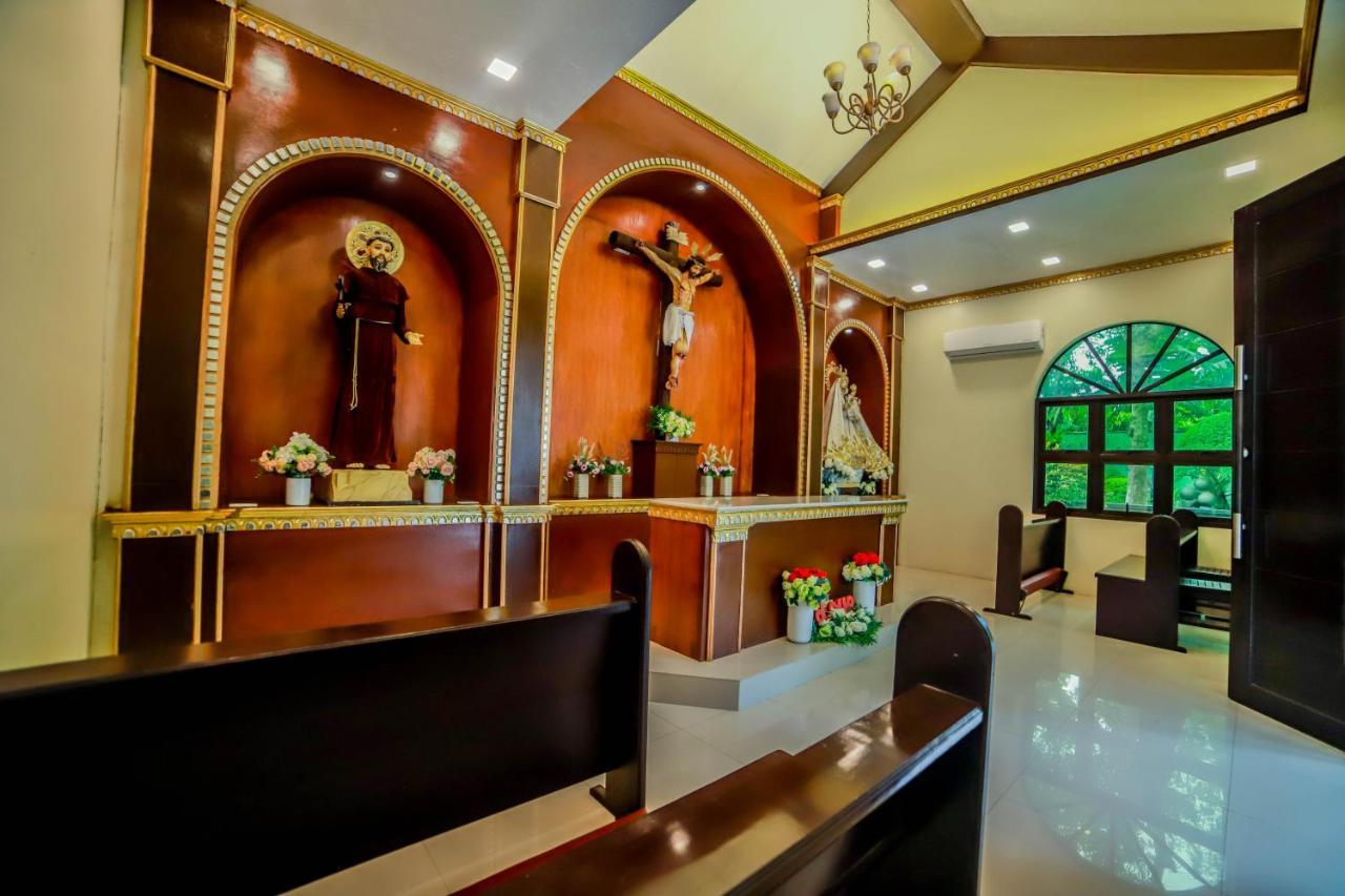 Palayan City Villa Esmeralda Bryan'S Resort Hotel And Restaurant מראה חיצוני תמונה