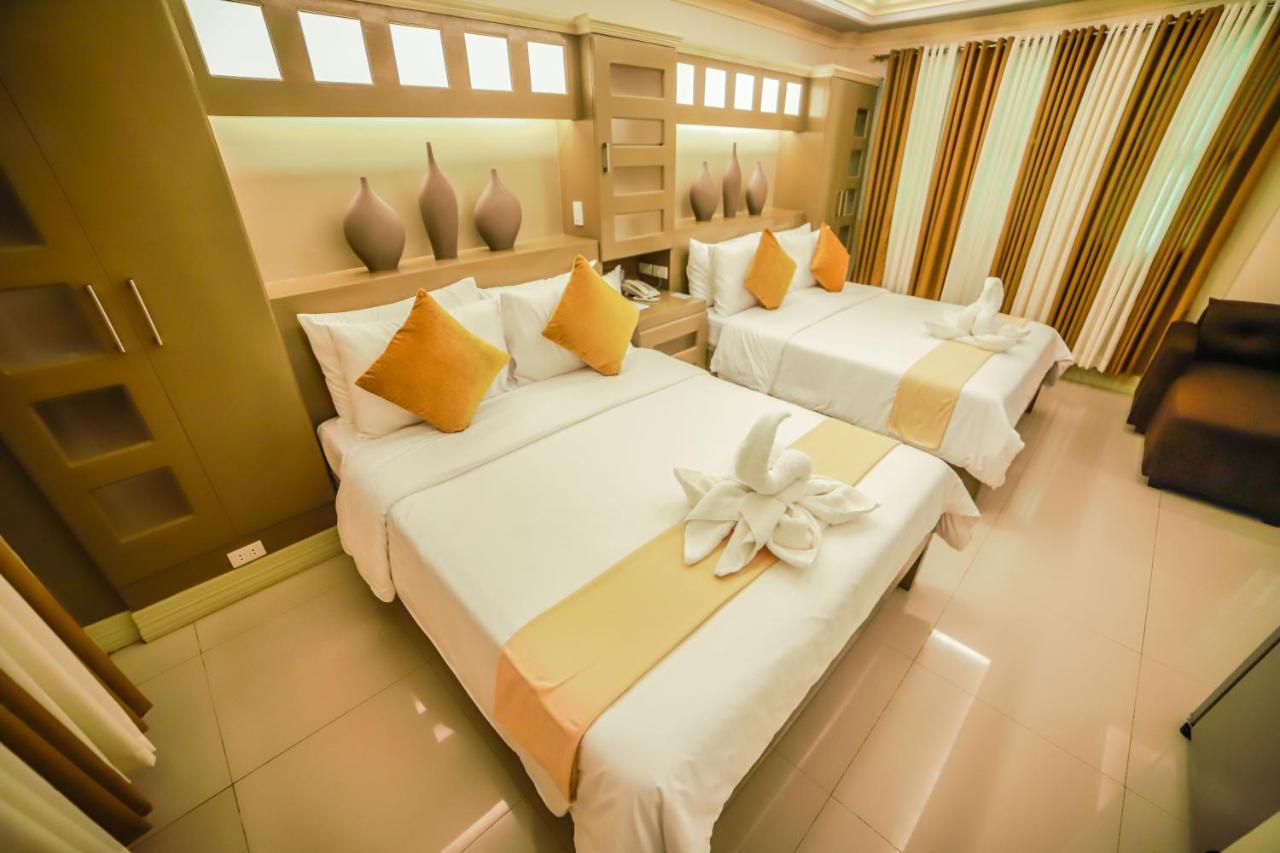 Palayan City Villa Esmeralda Bryan'S Resort Hotel And Restaurant מראה חיצוני תמונה