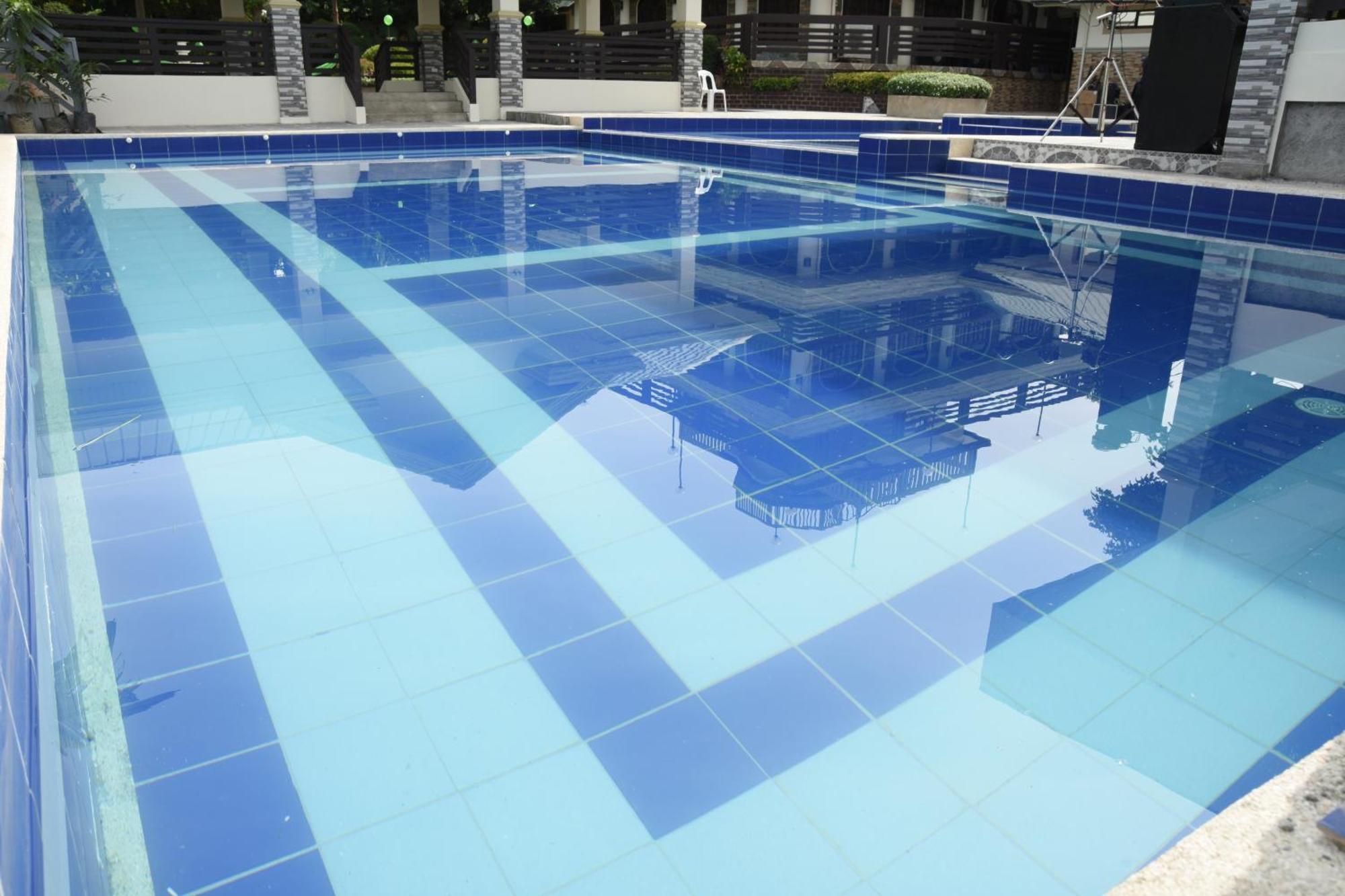 Palayan City Villa Esmeralda Bryan'S Resort Hotel And Restaurant מראה חיצוני תמונה