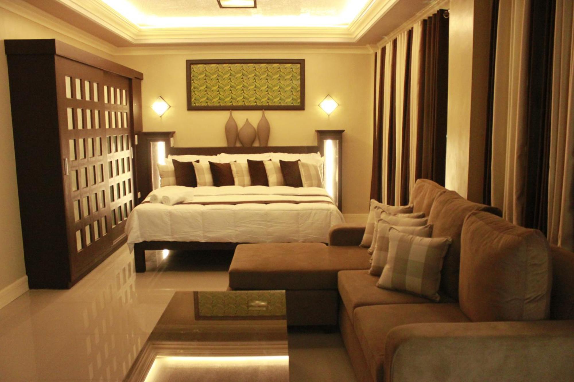 Palayan City Villa Esmeralda Bryan'S Resort Hotel And Restaurant מראה חיצוני תמונה